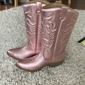 Pink cowgirl boots. Never worn